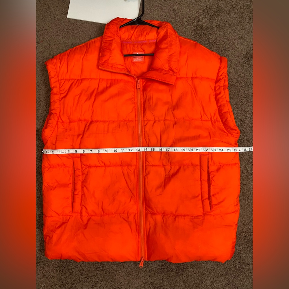 NWT Free People In a Bubble Puffer Vest, Various Sizes - Picture 8 of 9